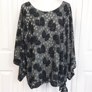 Bua//Bua 3X Black Floral Velvet Batwing Dolman Sleeve Side Tie Blouse